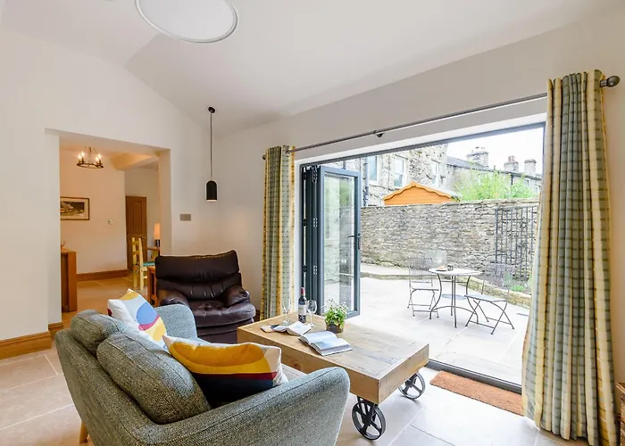 Temple House Holiday home