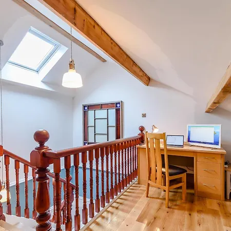 Holiday home Temple House *