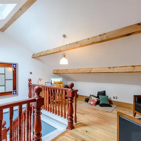 Holiday home Temple House