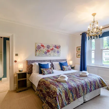 Temple House Holiday home *